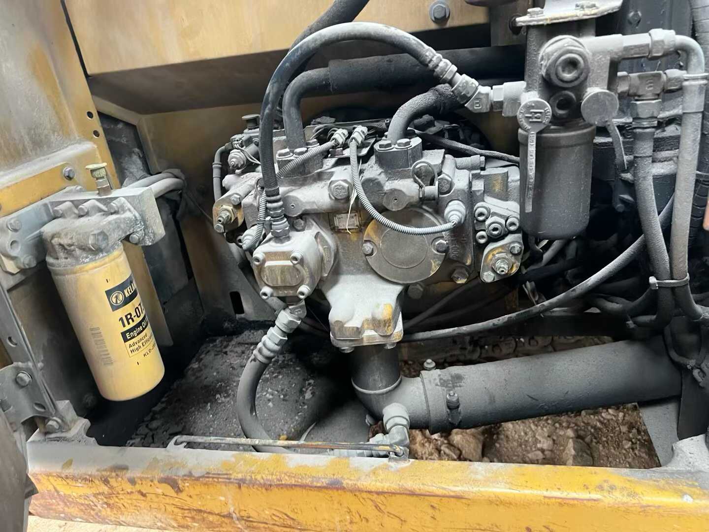 Buy Caterpillar 320A Used Excavator / 4