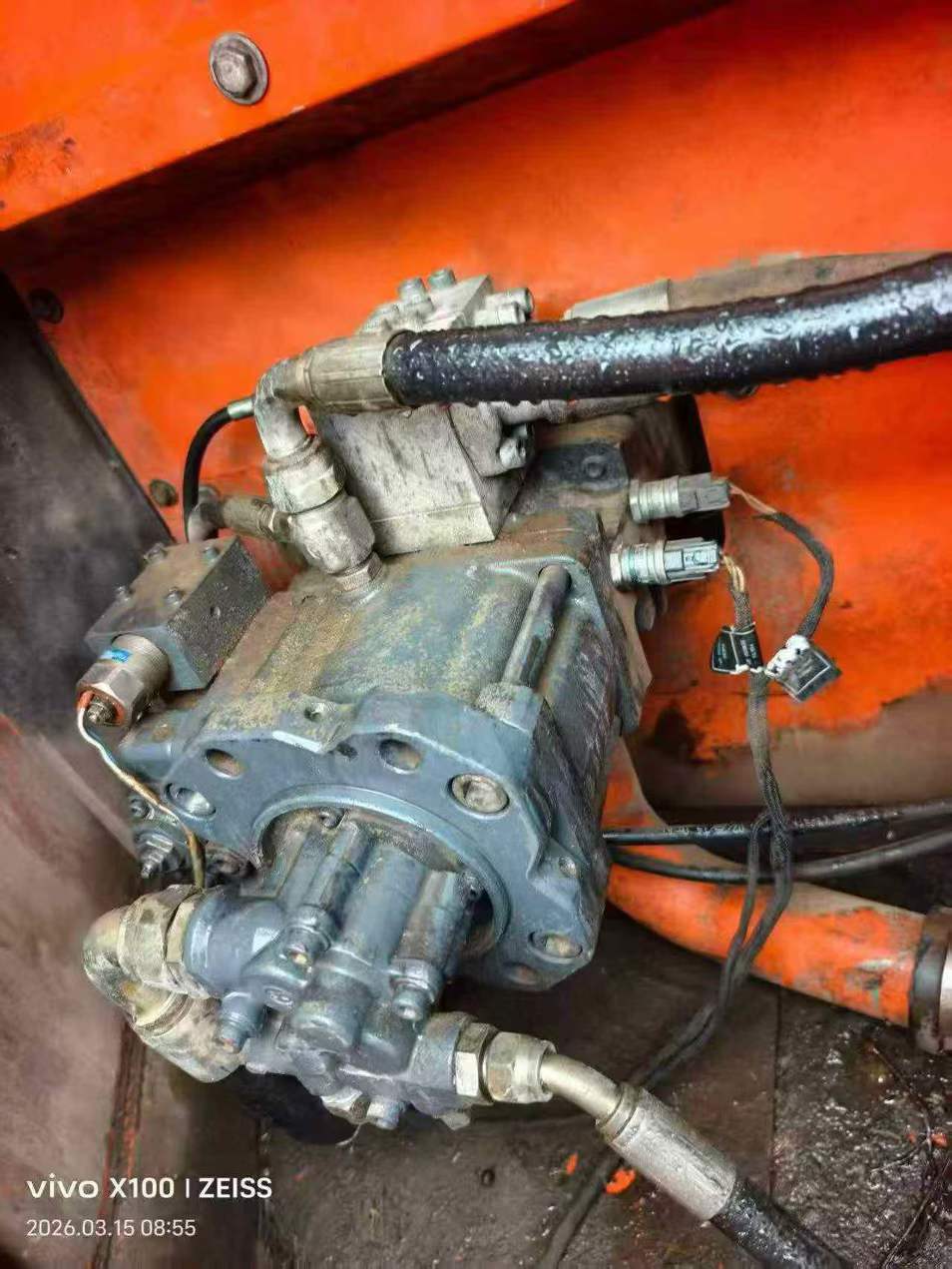 Buy Doosan DX120 Used Excavator / 6