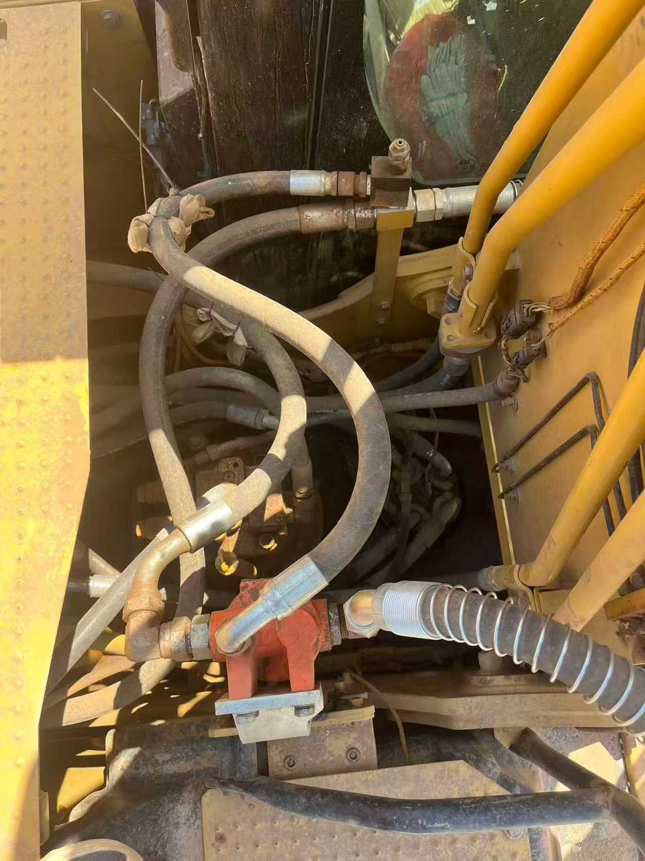 Buy Caterpillar 320A Used Excavator / 5