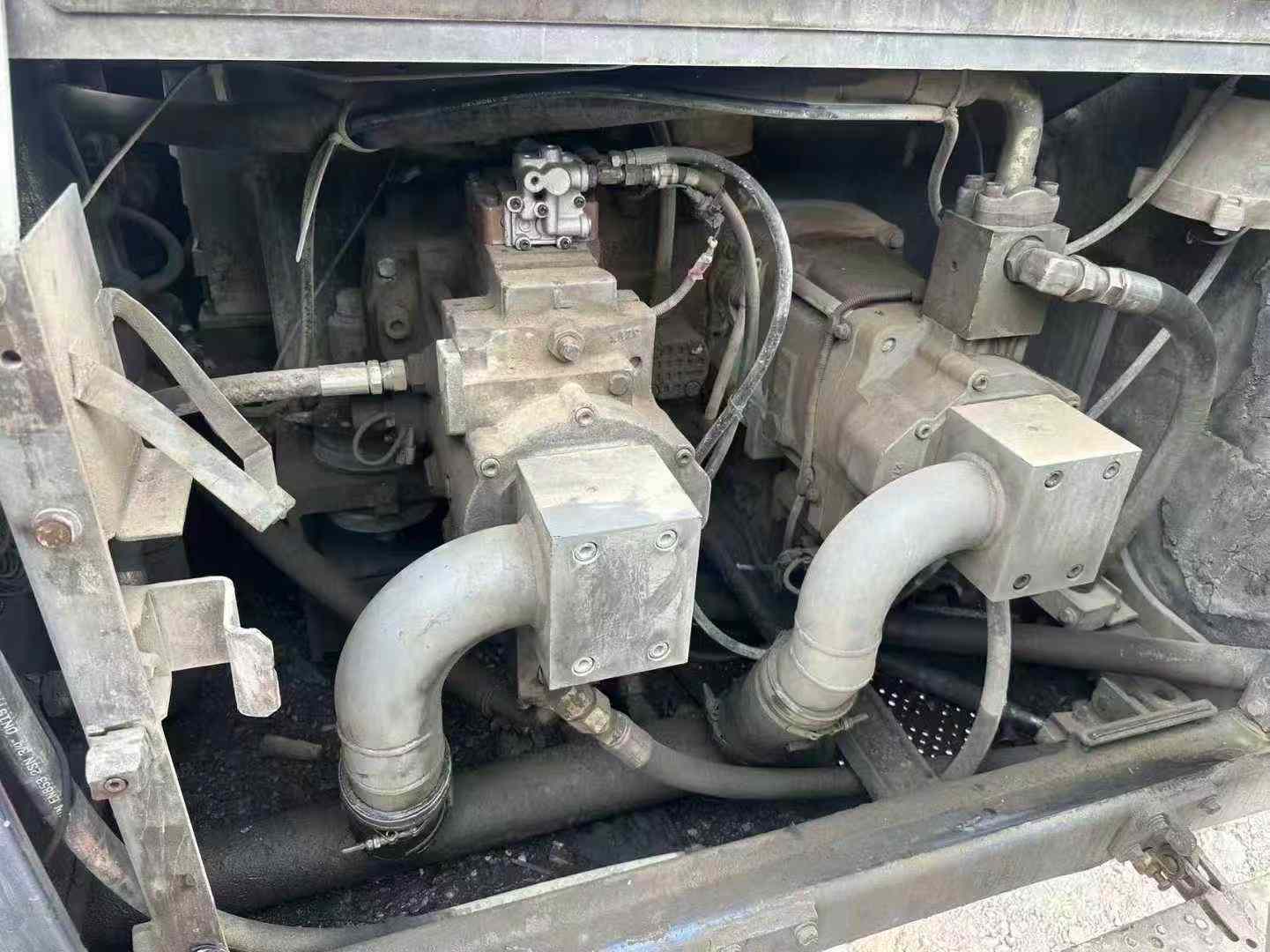 Buy Hitachi ZX650LC-3 Used Excavator / 7