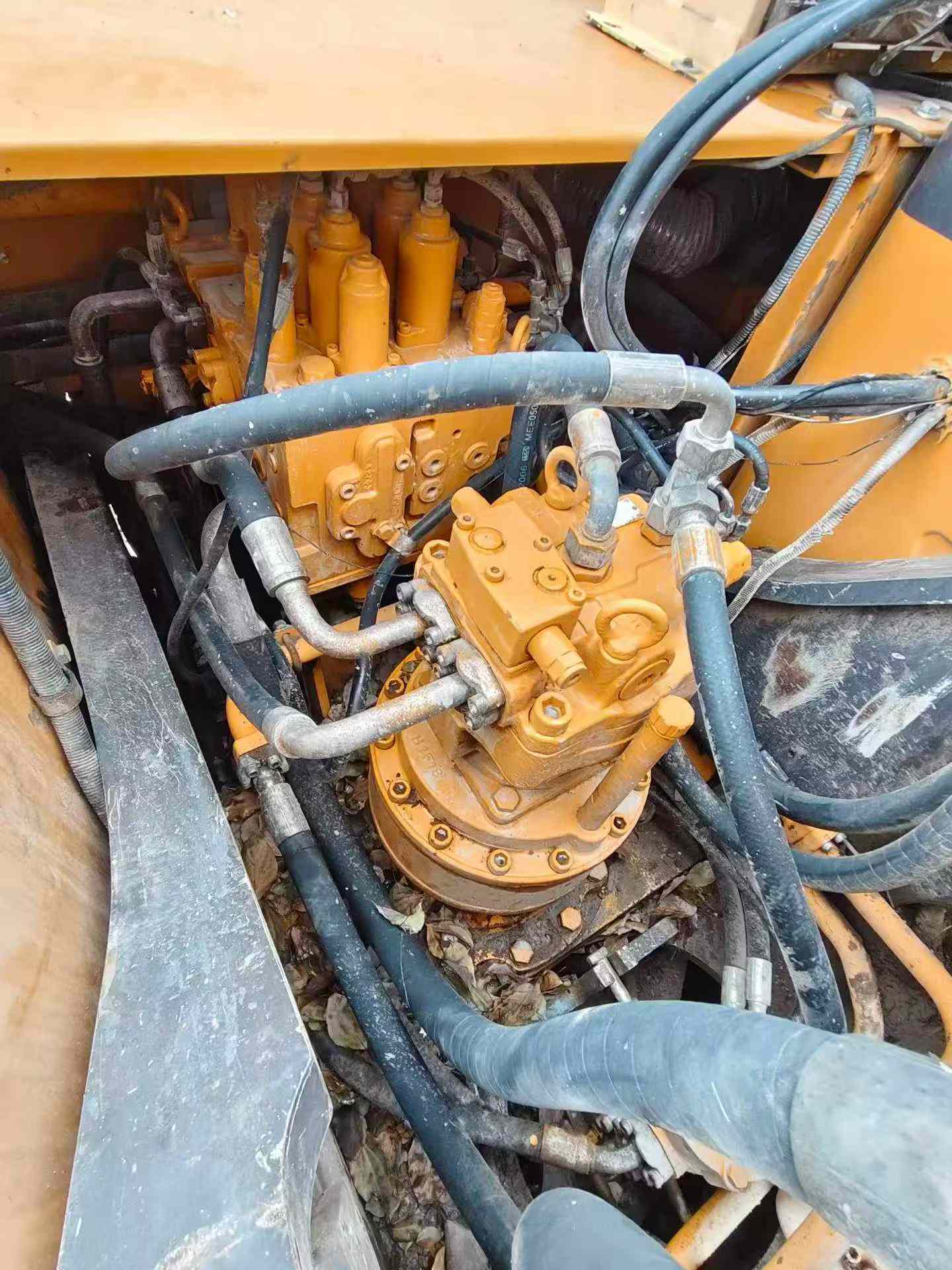 Buy Sany SY215C Used Excavator / 6