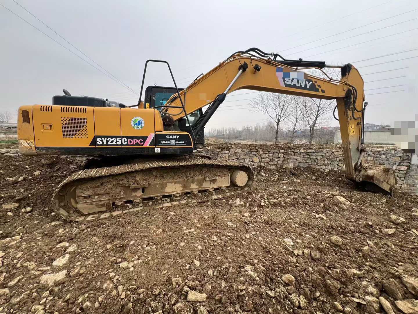 Buy Sany SY205C Used Excavator / 4
