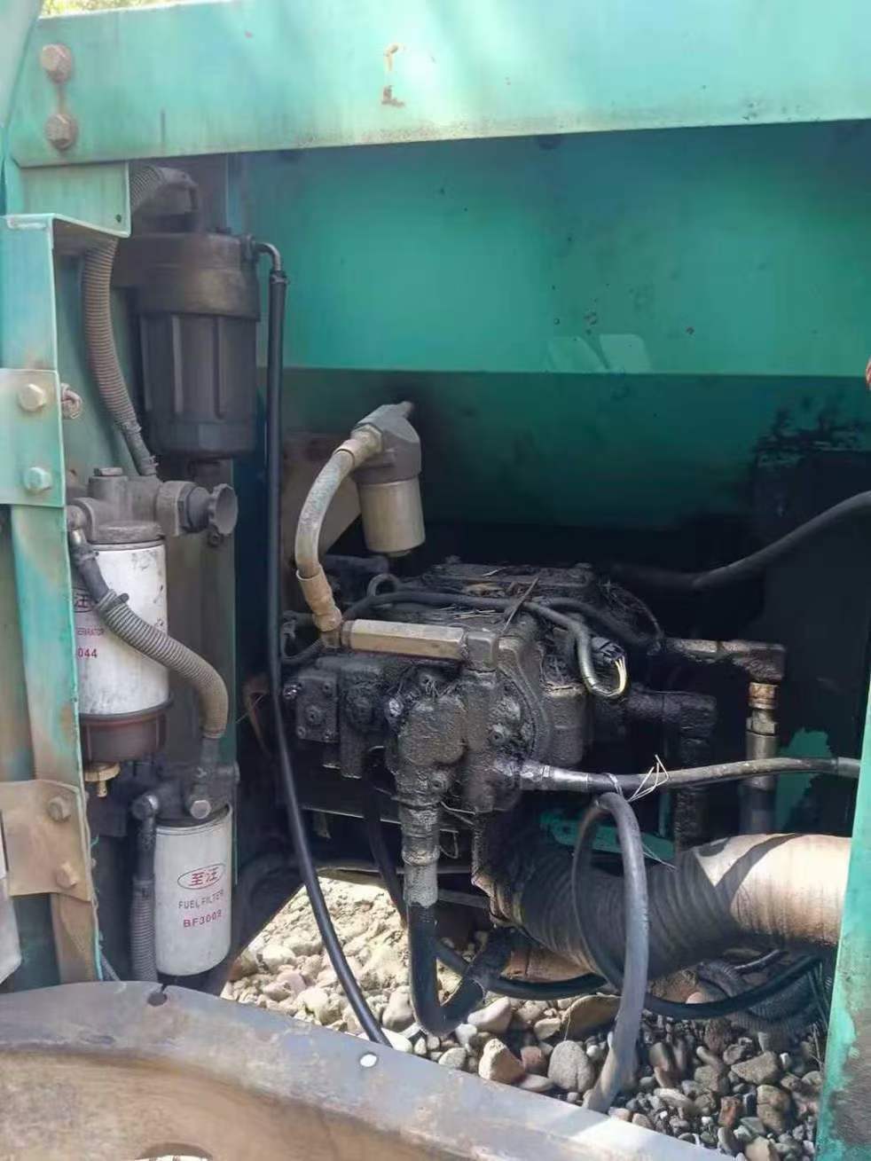 Buy Kobelco SK130 Used Excavator / 8