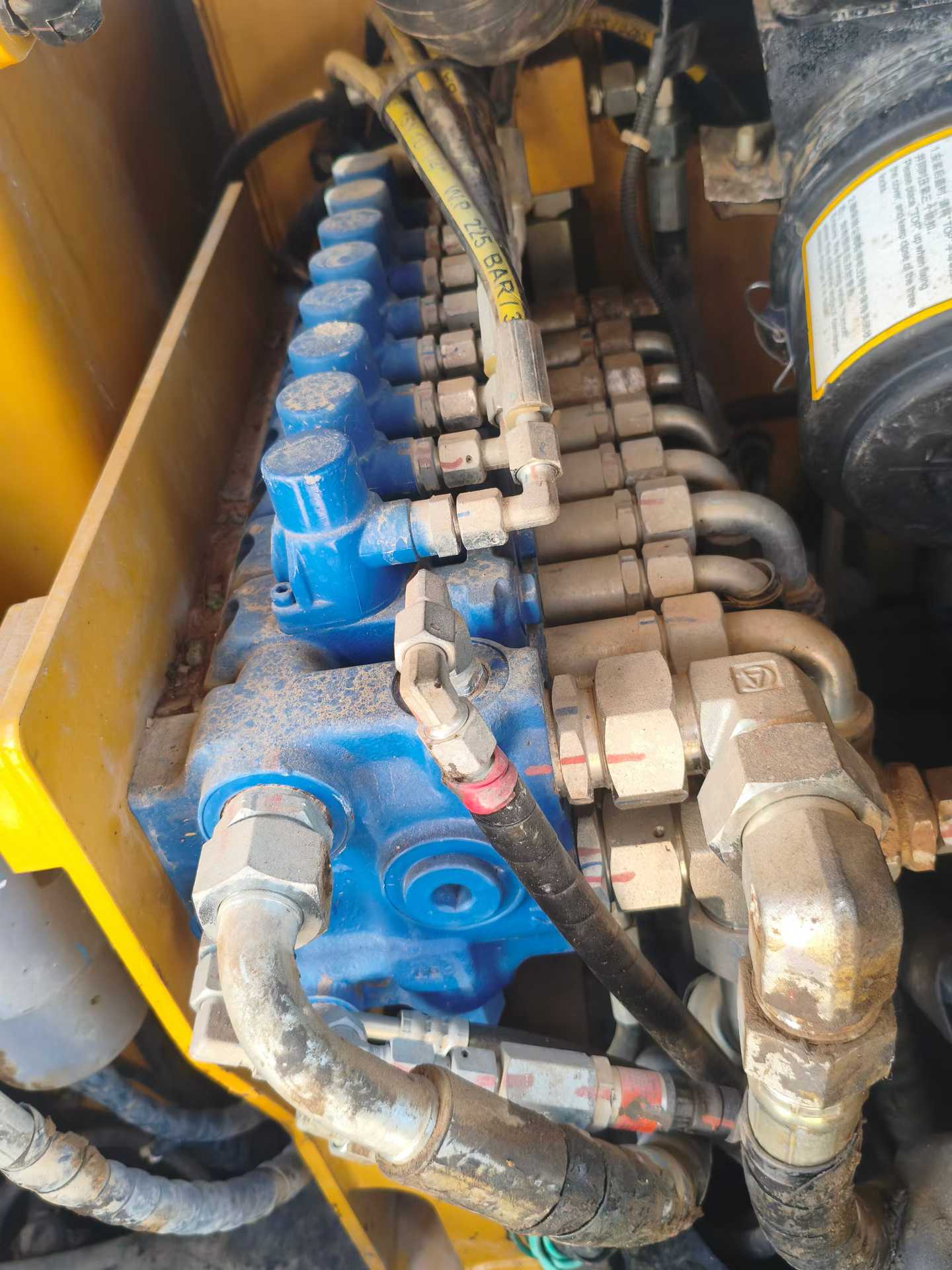 Buy Sany SY60 Used Excavator / 8