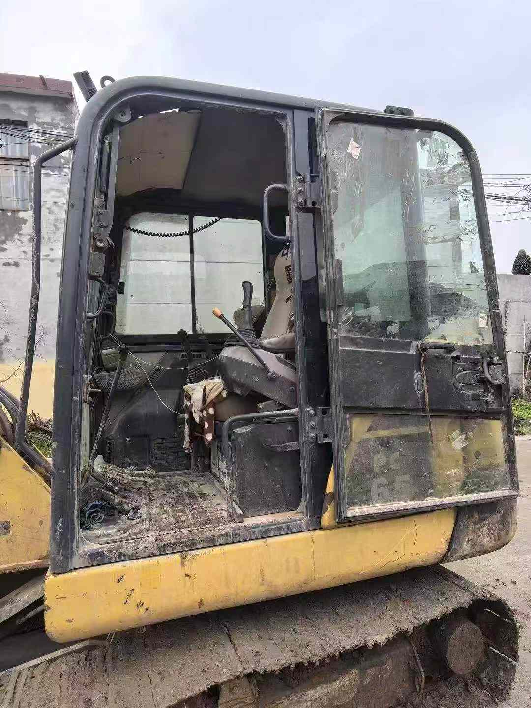 Buy Komatsu PC56-7 Used Excavator / 4