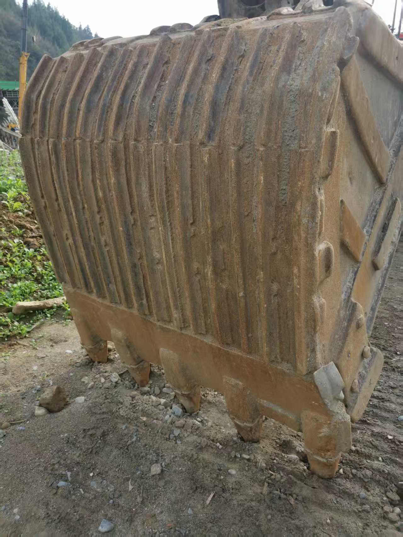 Buy Doosan DH215-7 Used Excavator / 7