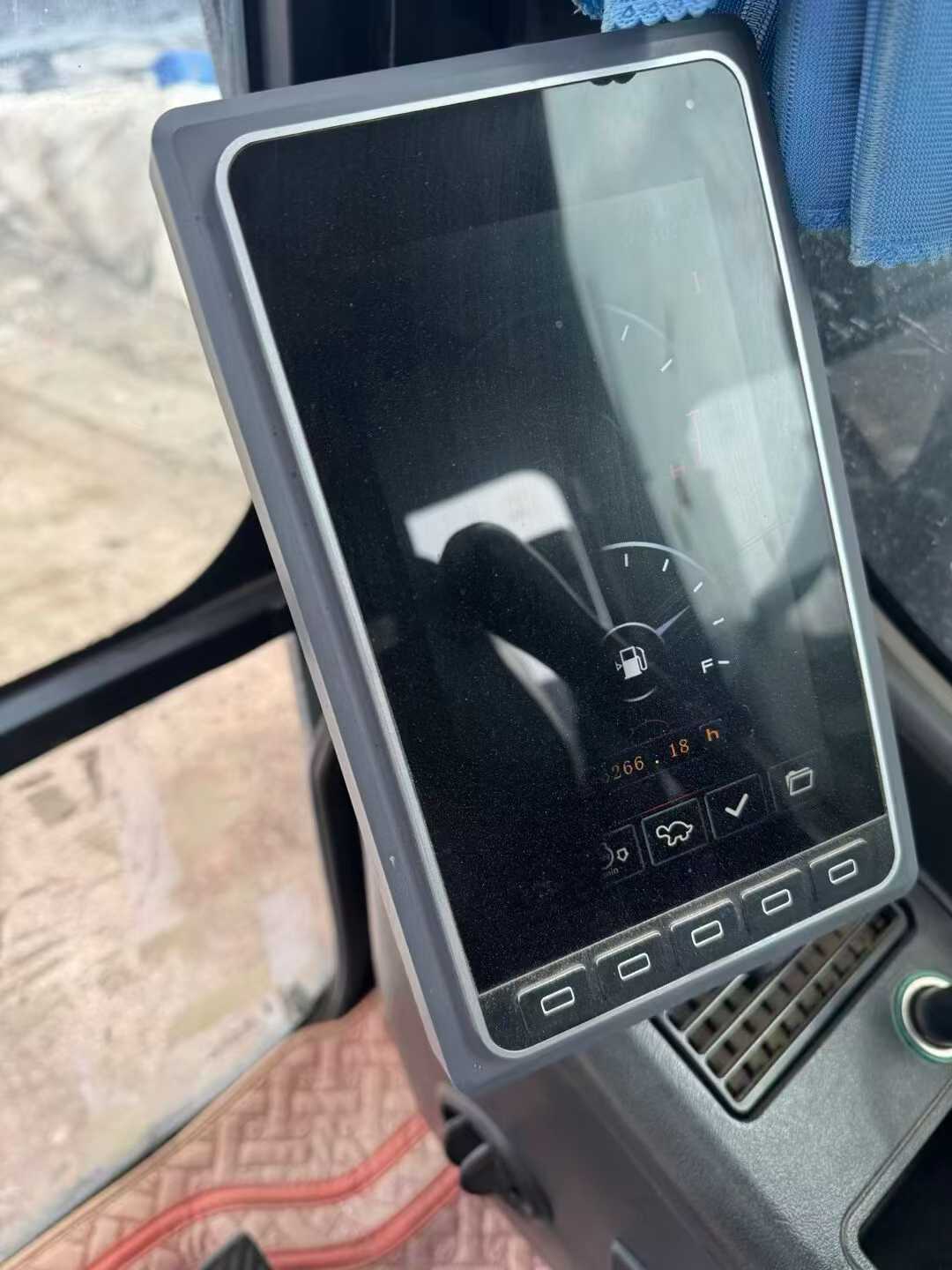 Buy Sany SY200C Used Excavator / 8