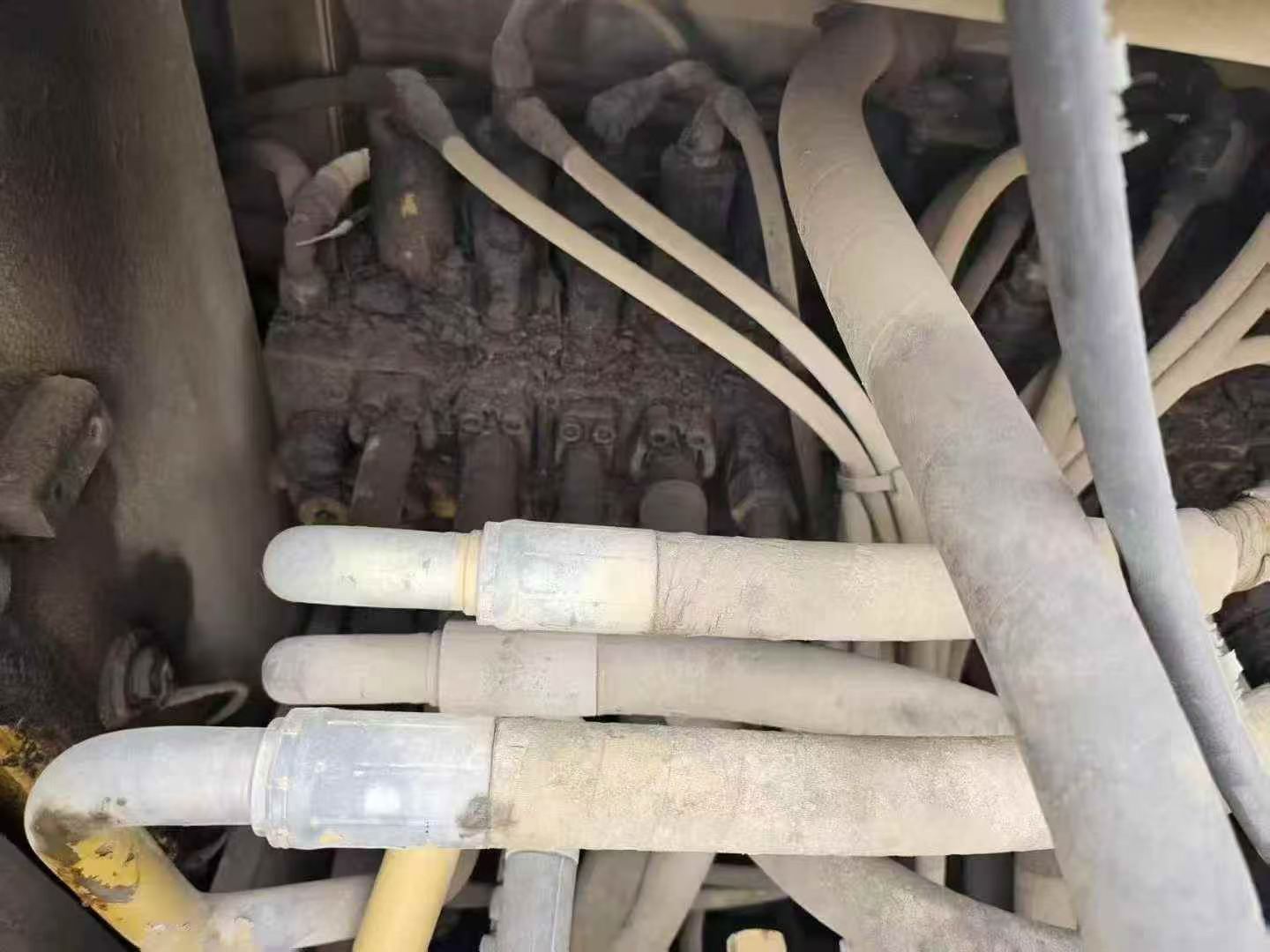 Buy Caterpillar 323DL Used Excavator / 3