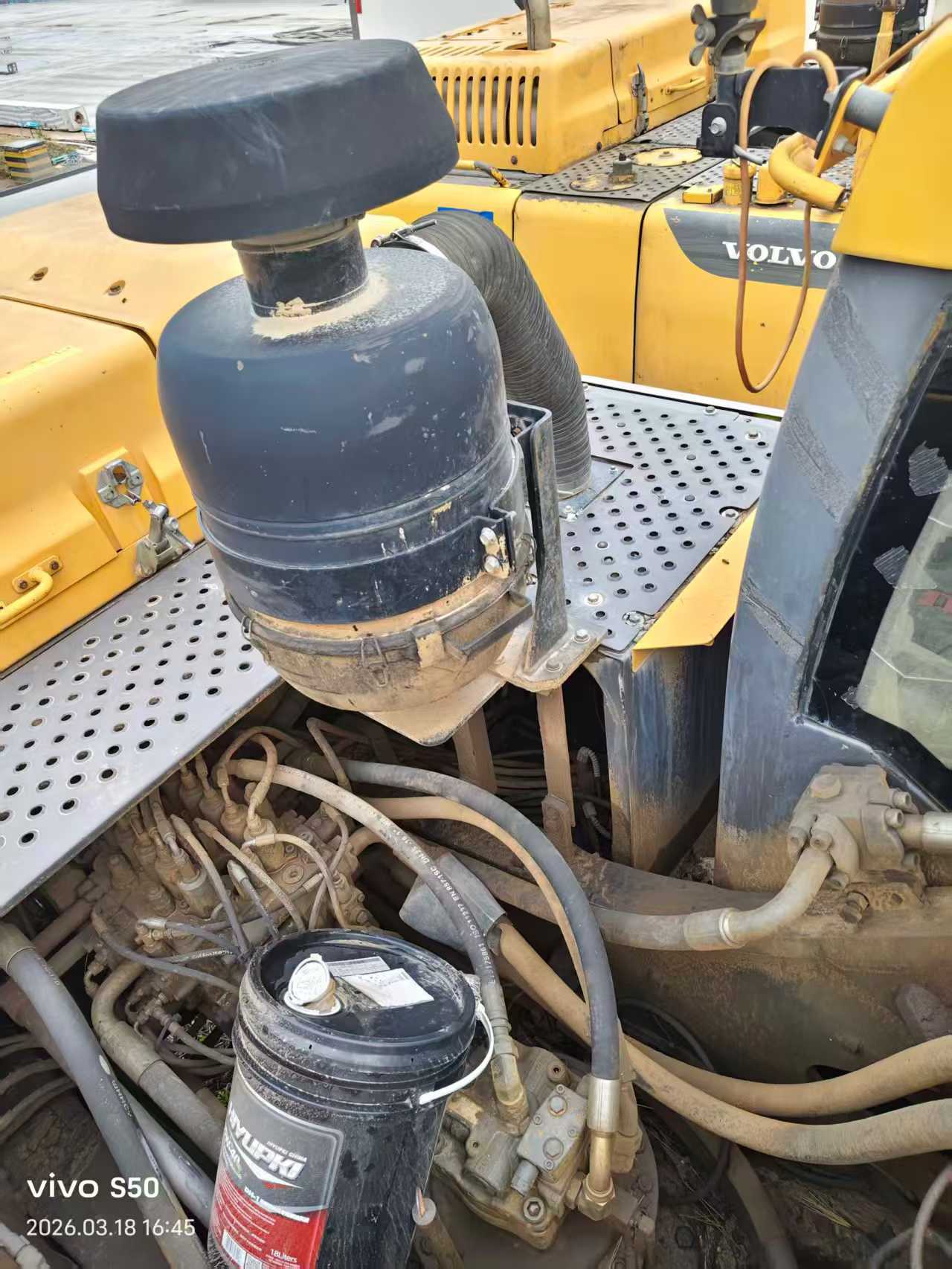 Buy Volvo EC350D Used Excavator / 5