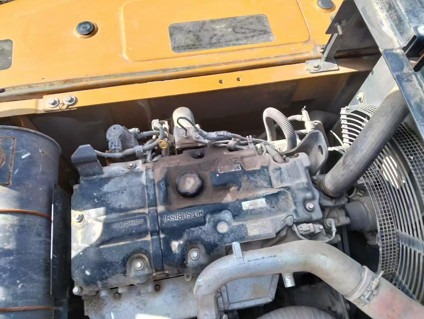 Buy Sany SY205C Used Excavator / 5