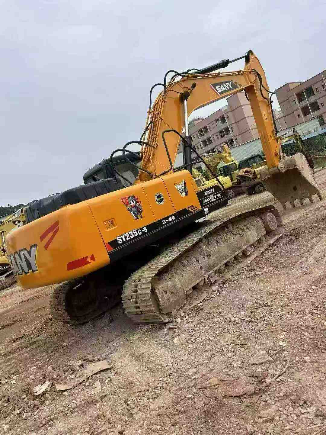 Buy Sany SY235C Used Excavator / 2