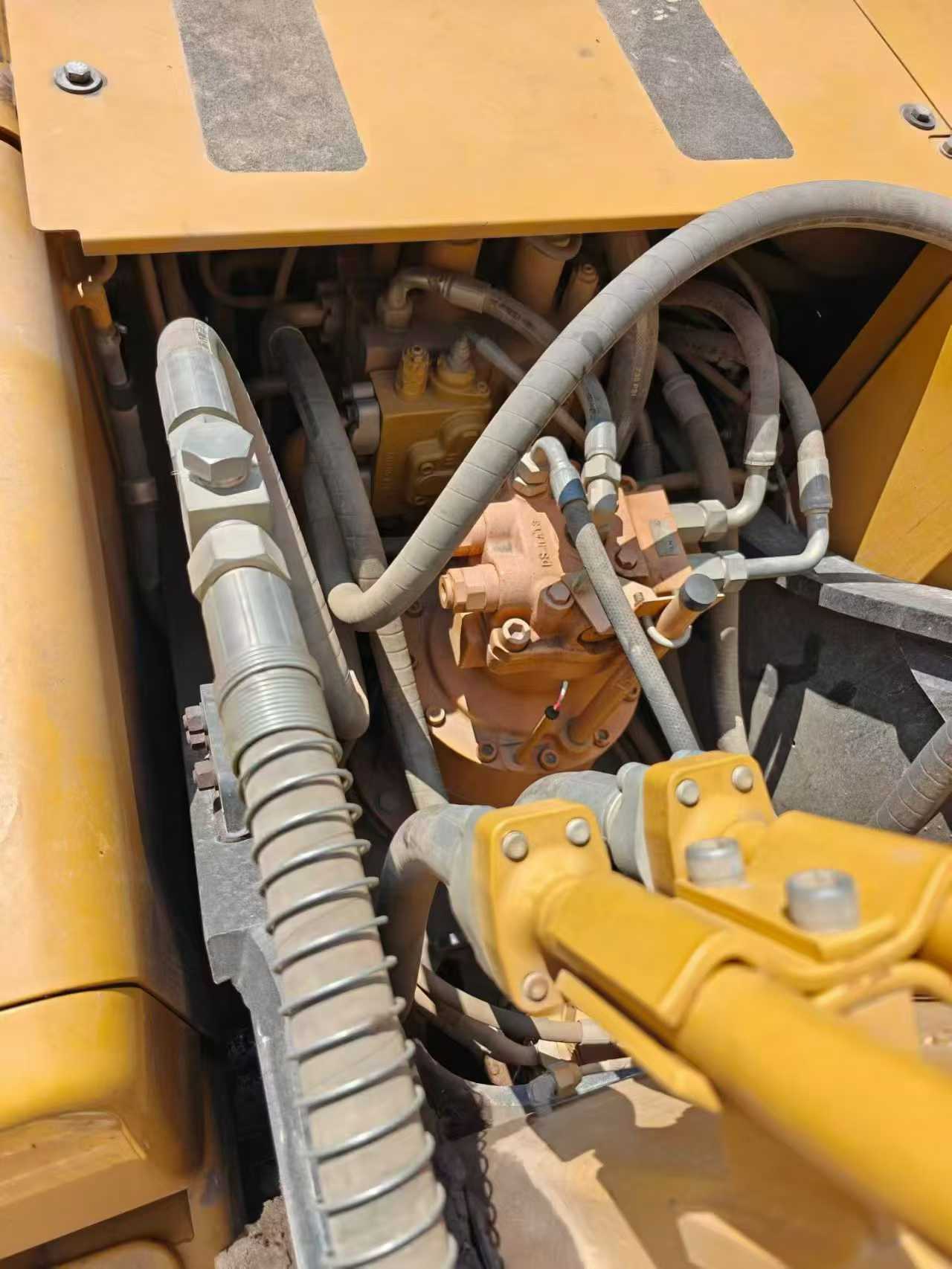 Buy Sany SY205C Used Excavator / 2