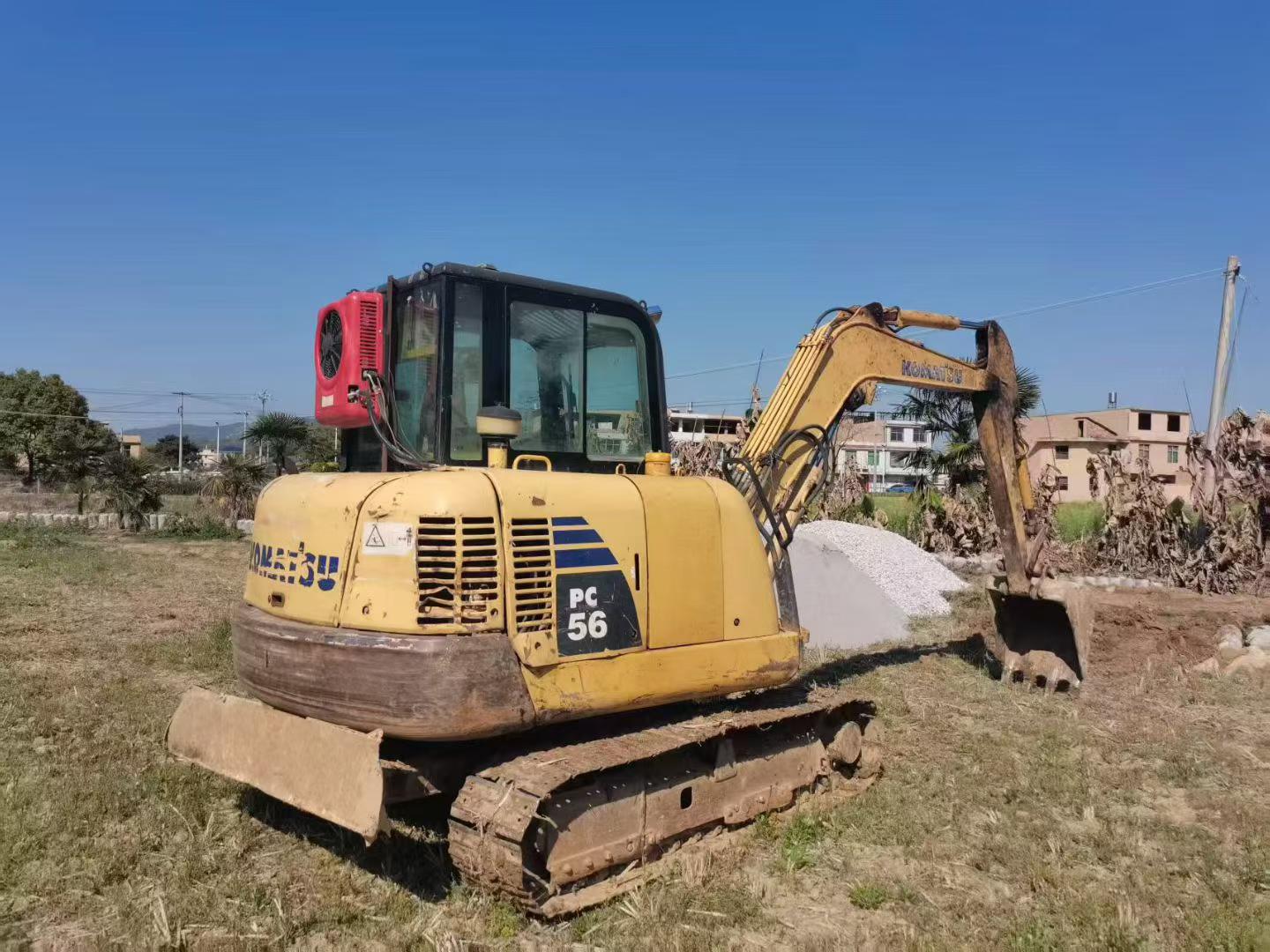 Buy Komatsu PC56-7 Used Excavator / 2