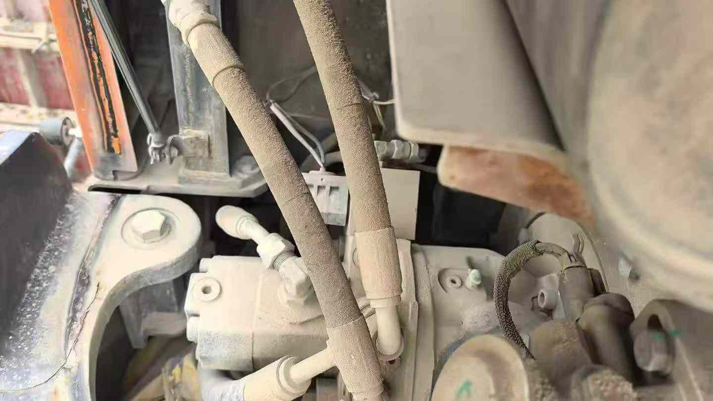 Buy Doosan DH60 Used Excavator / 5