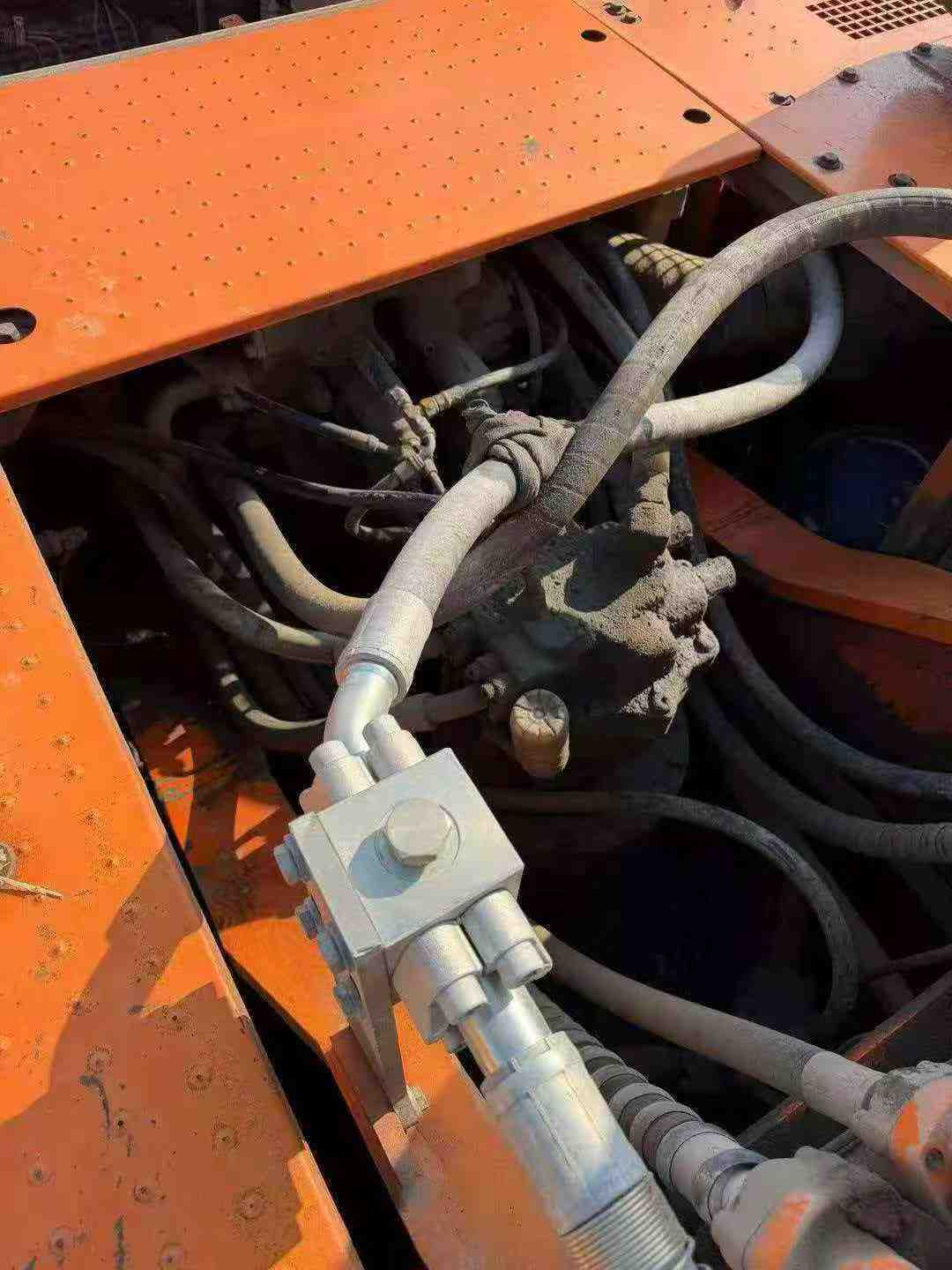 Buy Doosan DX380LC Used Excavator / 5