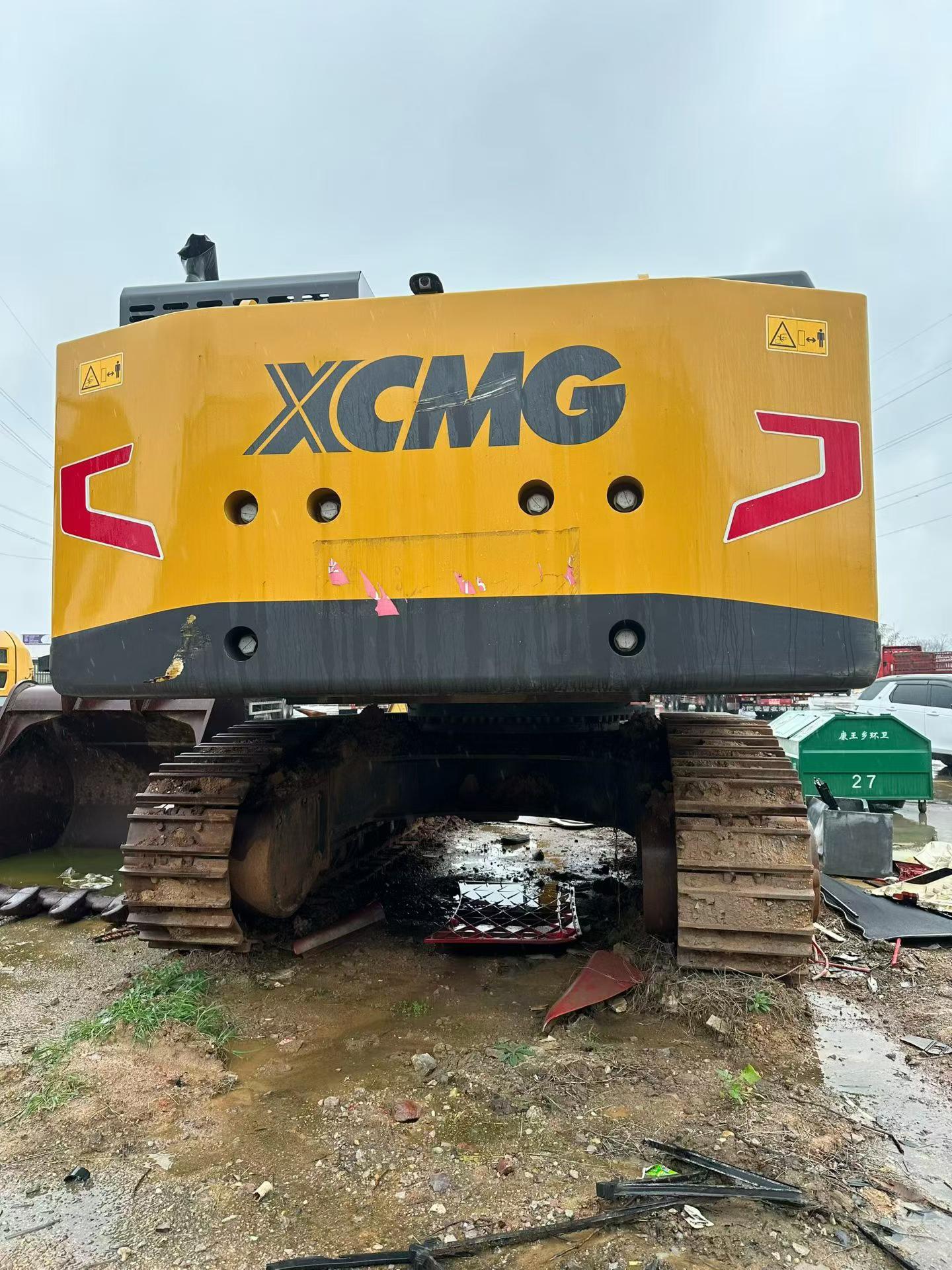 Buy XCMG XE650DP Used Excavator / 7