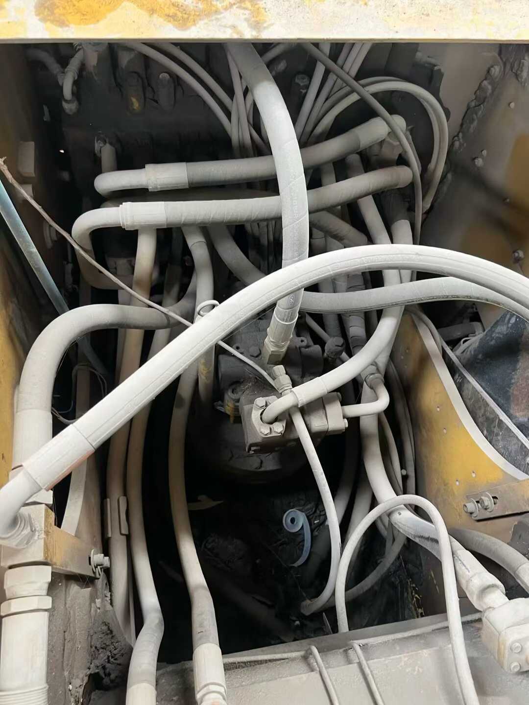 Buy Caterpillar 320A Used Excavator / 5