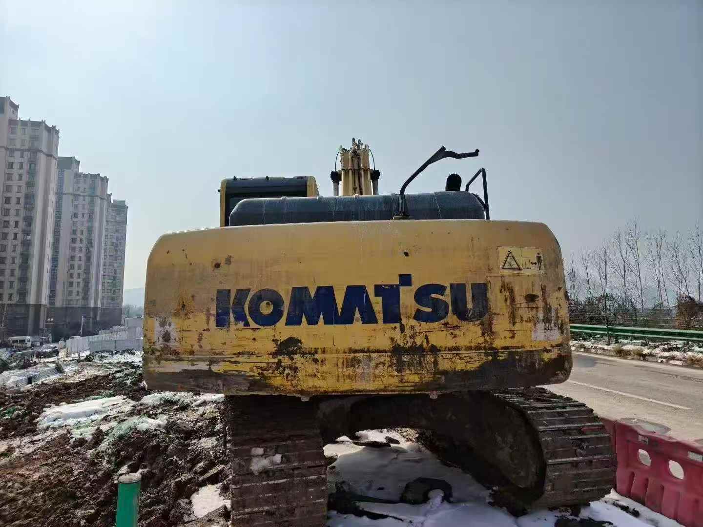Buy Komatsu PC200 Used Excavator / 9