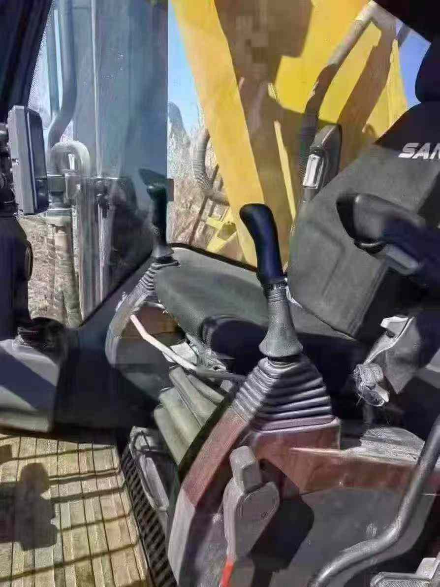 Buy Sany SY750H Used Excavator / 4