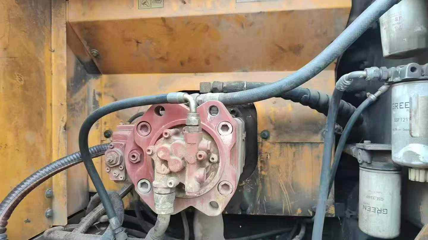 Buy Hyundai R215-7 Used Excavator / 7