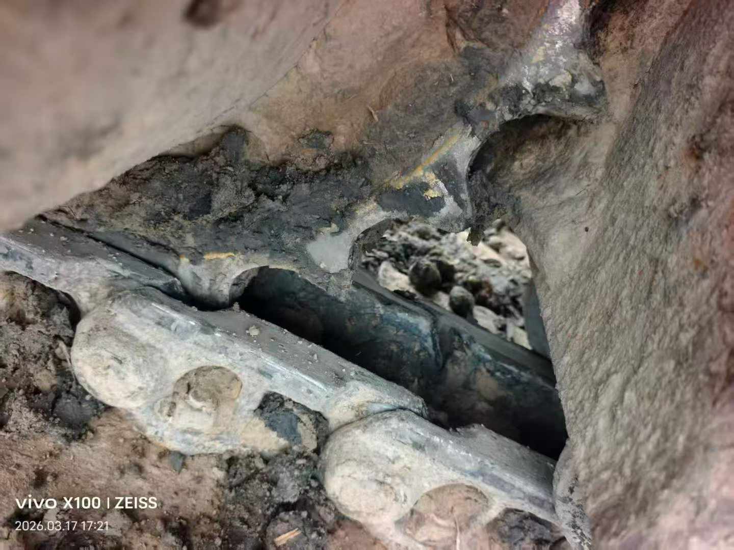 Buy XCMG XE200 Used Excavator / 4