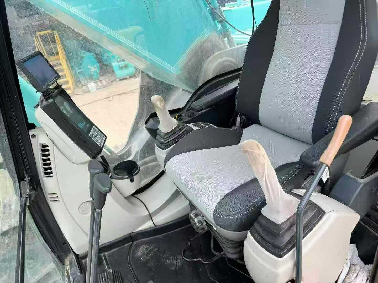 Buy Kobelco SK350-8 Used Excavator / 6