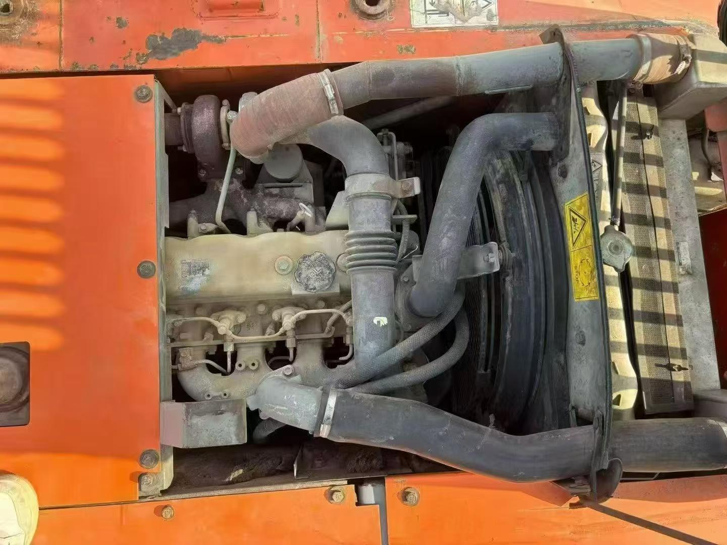 Buy Hitachi EX120-6 Used Excavator / 4