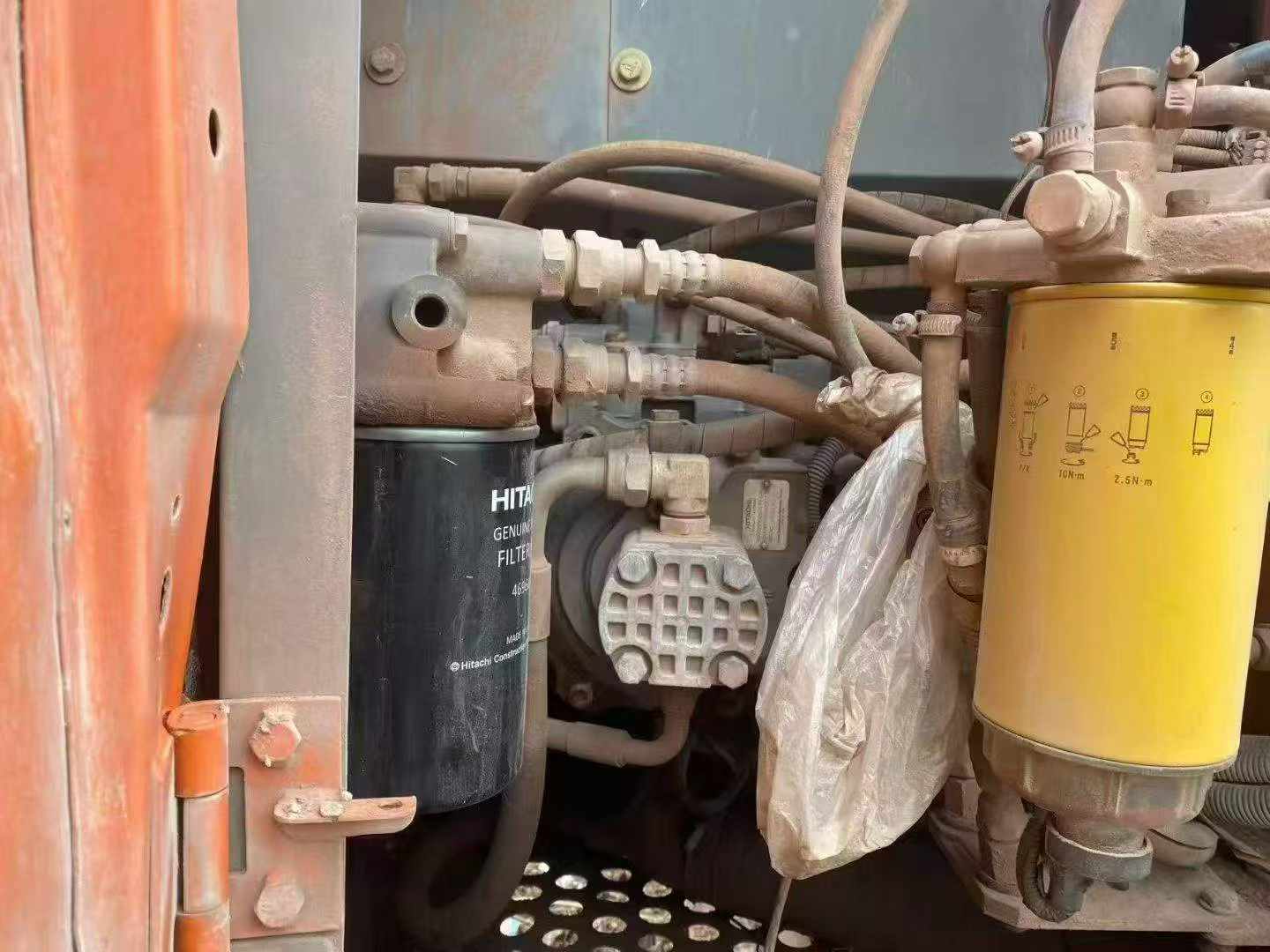 Buy Hitachi EX130 Used Excavator / 5