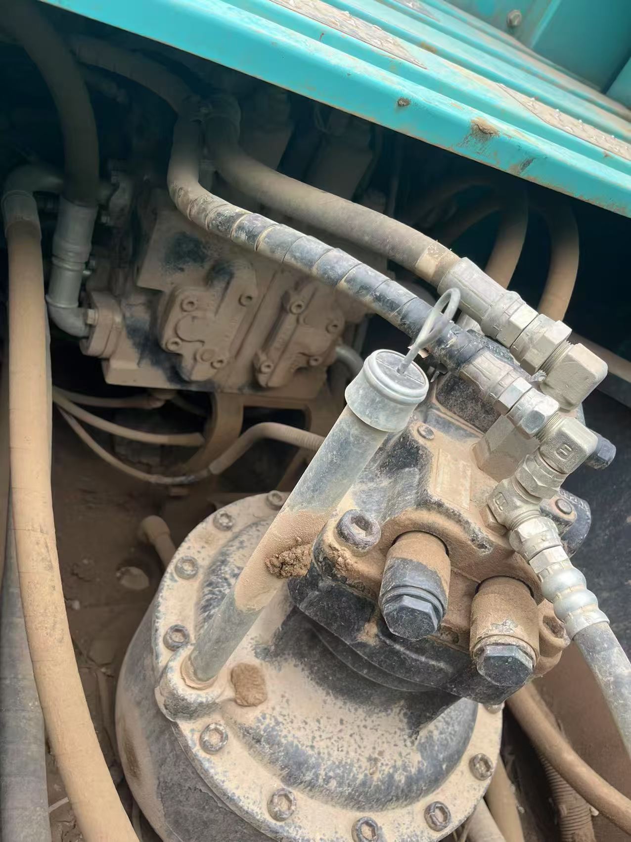 Buy Kobelco SK260 Used Excavator / 5