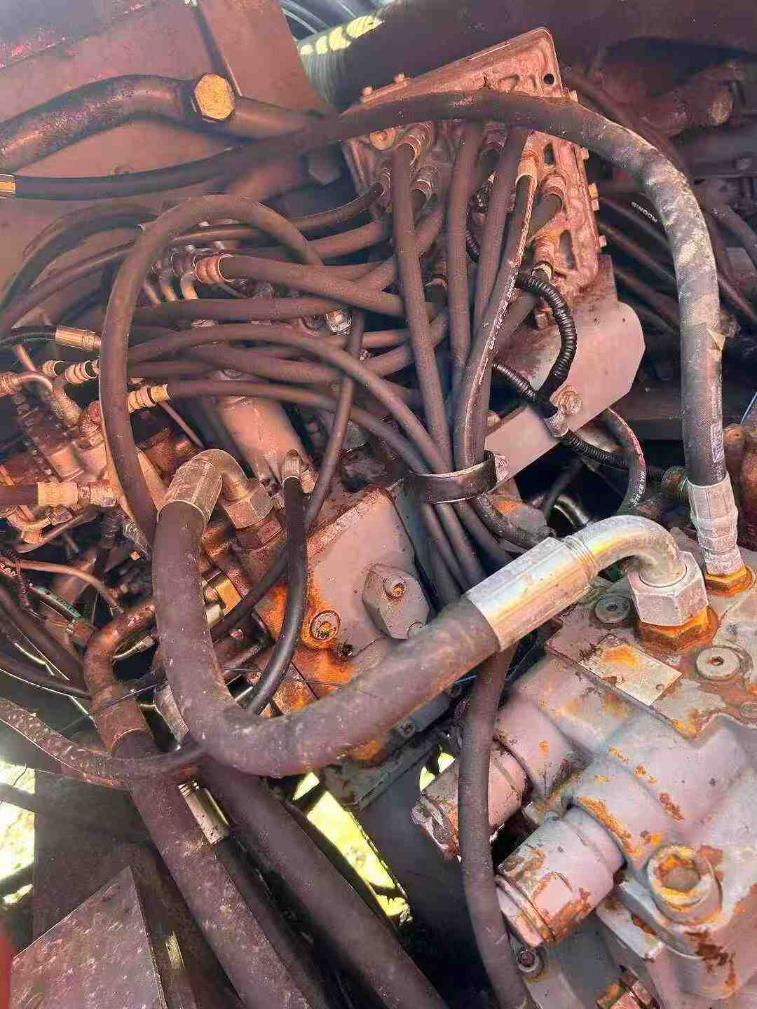 Buy Hitachi EX200-3 Used Excavator / 7