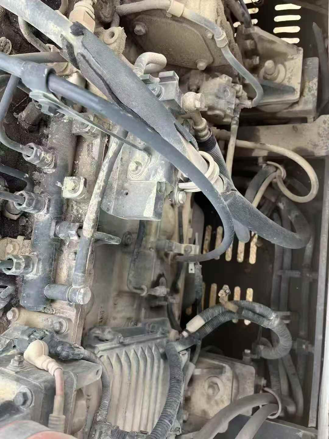 Buy XCMG XE200 Used Excavator / 5