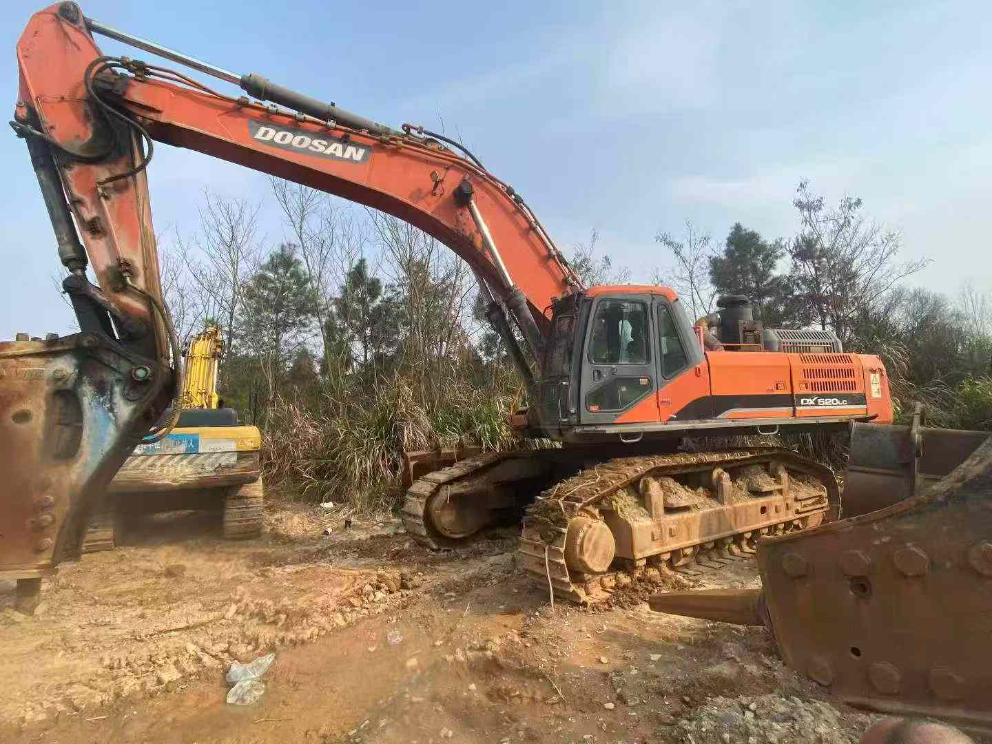 Buy Doosan DX520LC Used Excavator / 7