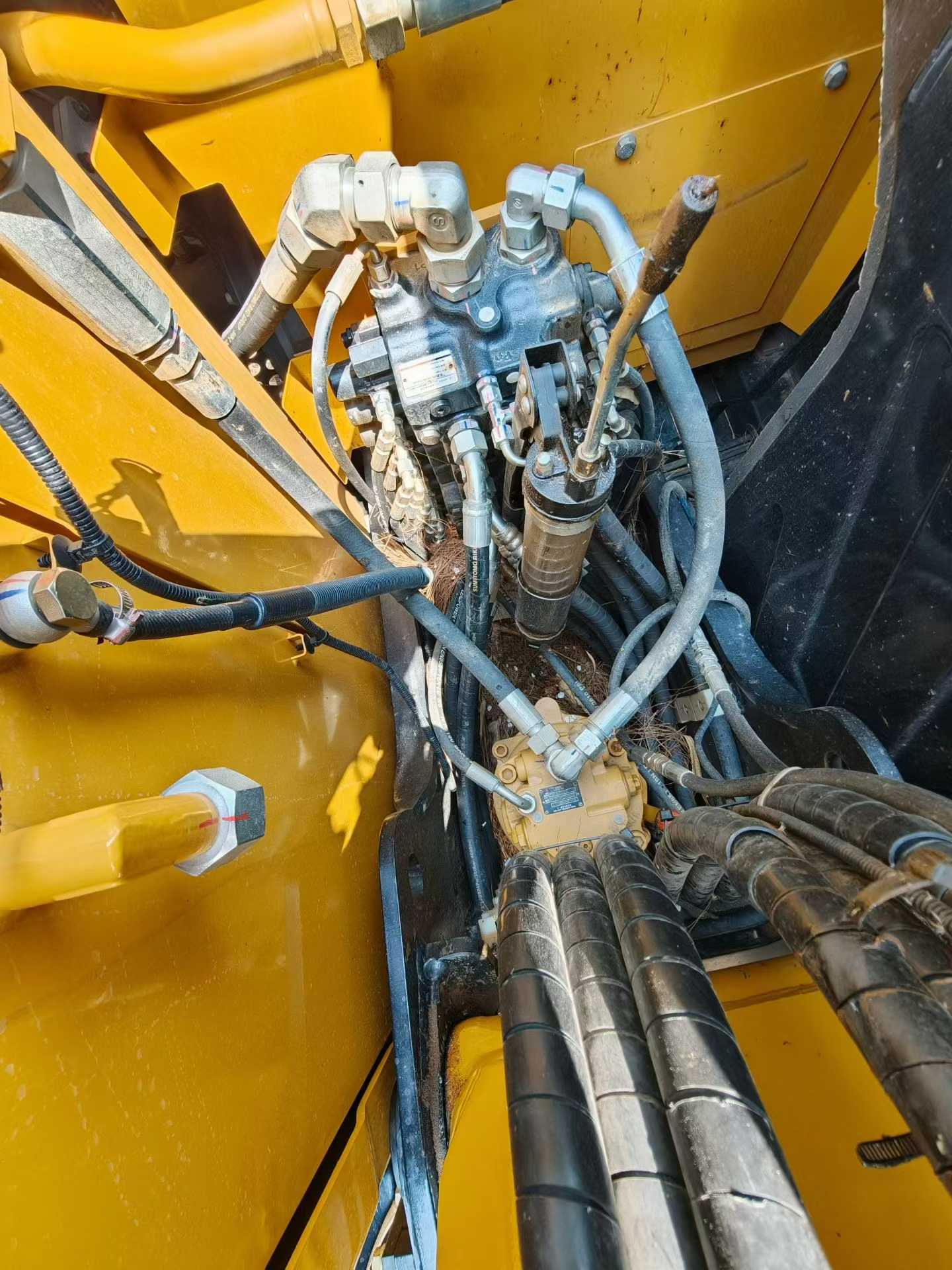 Buy Sany SY85 Used Excavator / 5