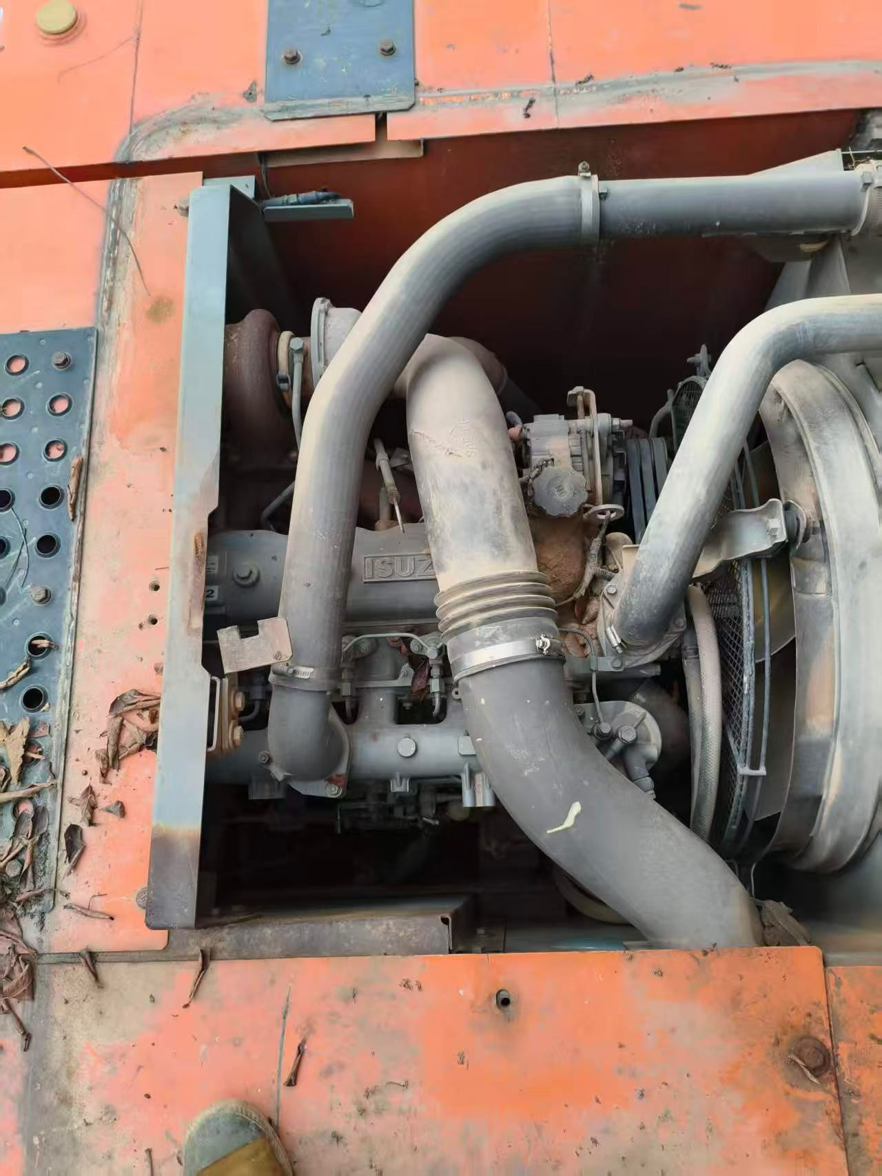 Buy Hitachi ZX200-5G Used Excavator / 4