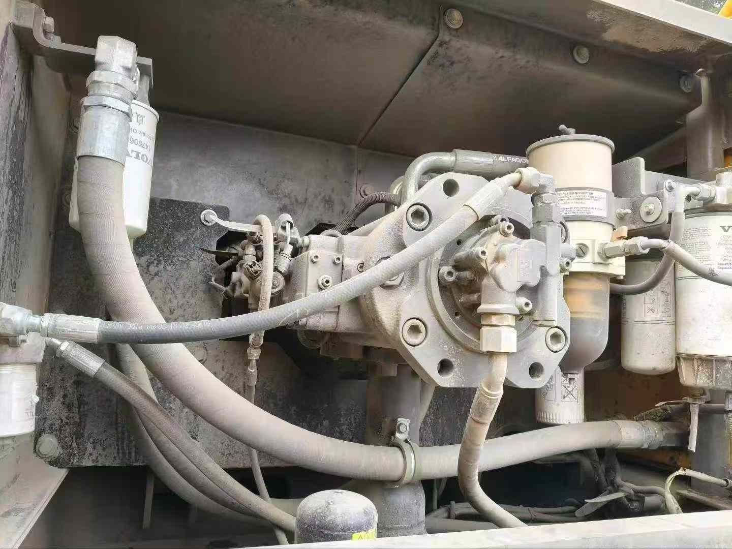 Buy Volvo EC350D Used Excavator / 3