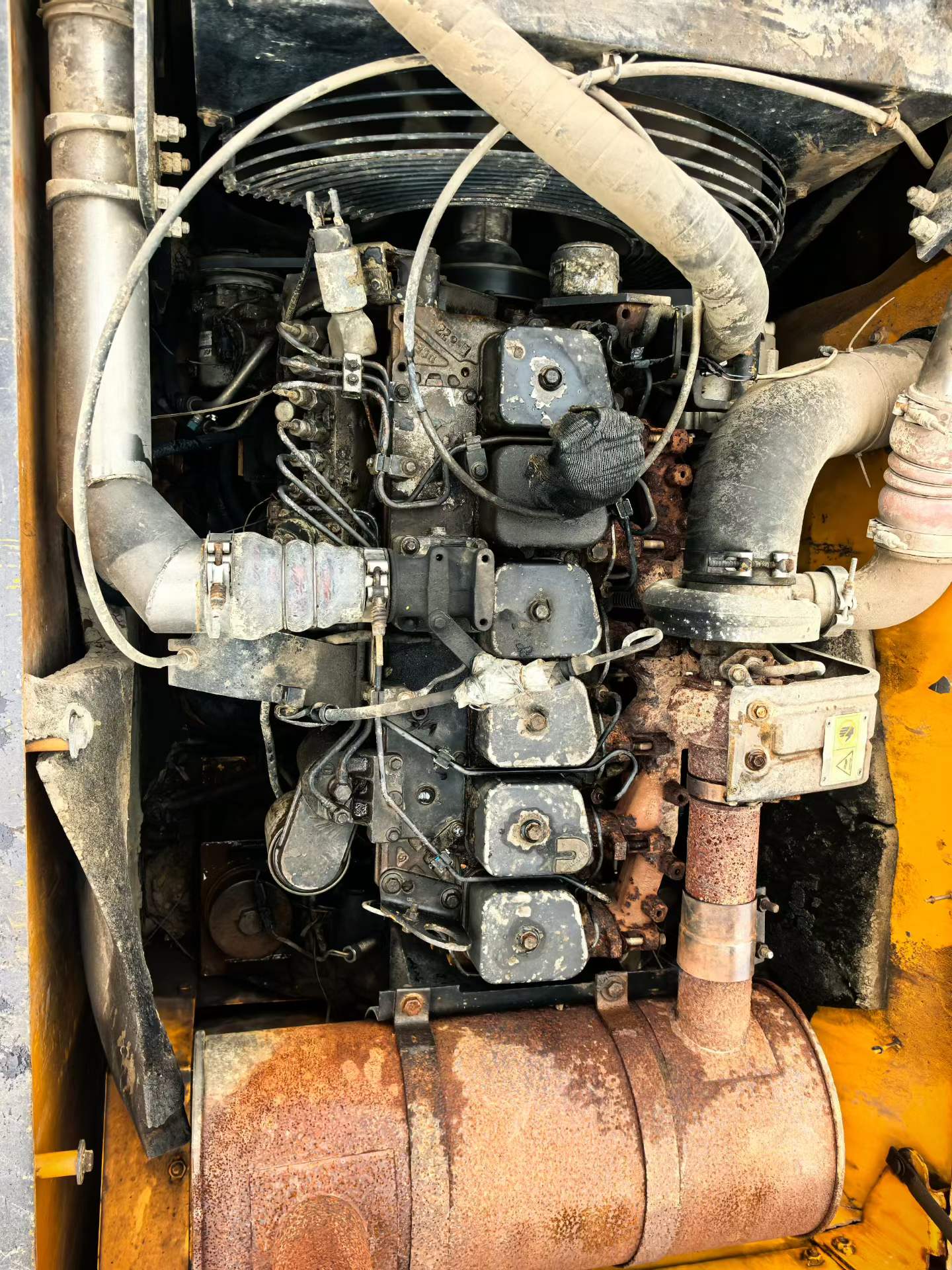 Buy Hyundai R215-7C Used Excavator / 4