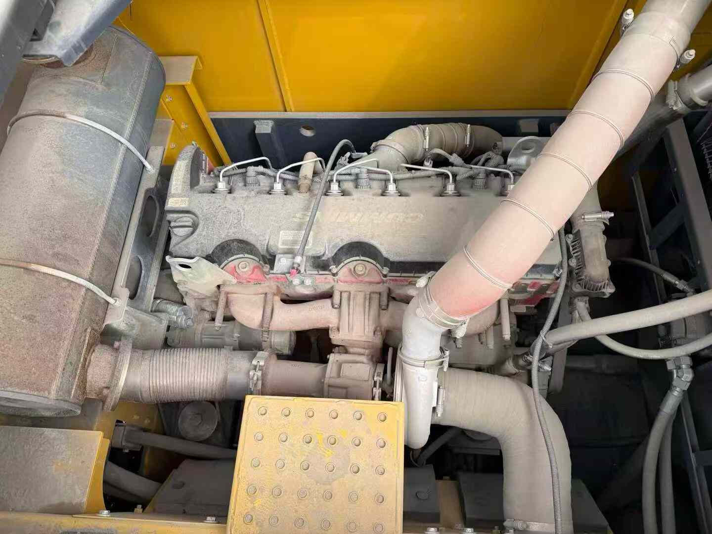 Buy XCMG XE600DK Used Excavator / 4