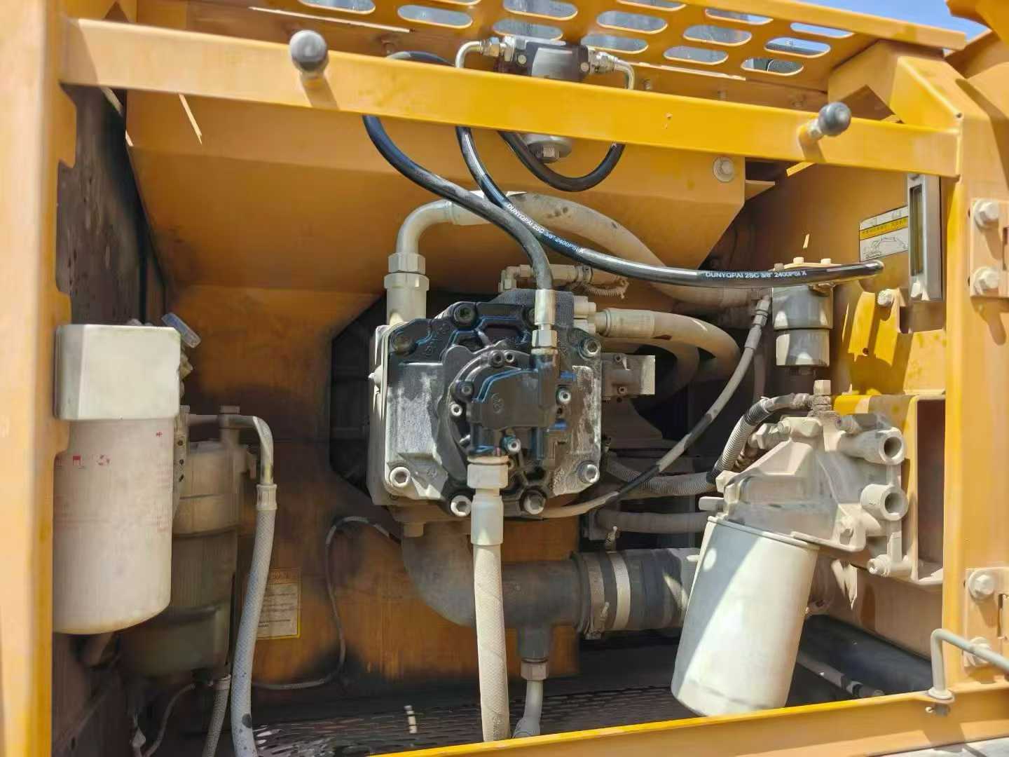 Buy Sany SY205C Used Excavator / 4