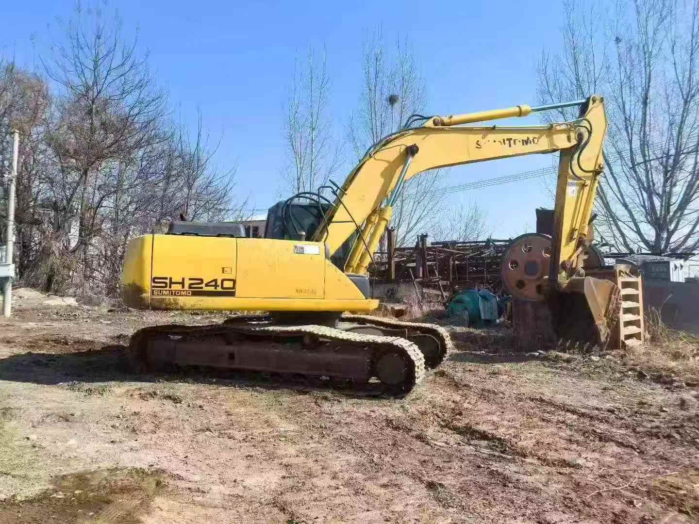 Buy Sumitomo SH240-5 Used Excavator / 4