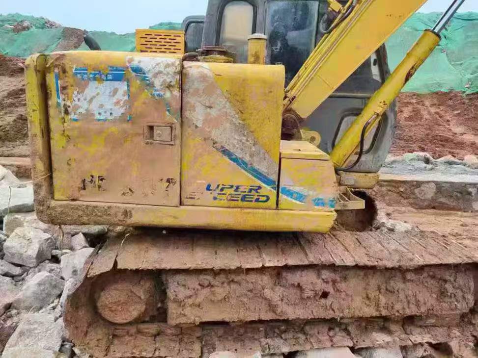 Buy Kato HD307 Used Excavator / 2