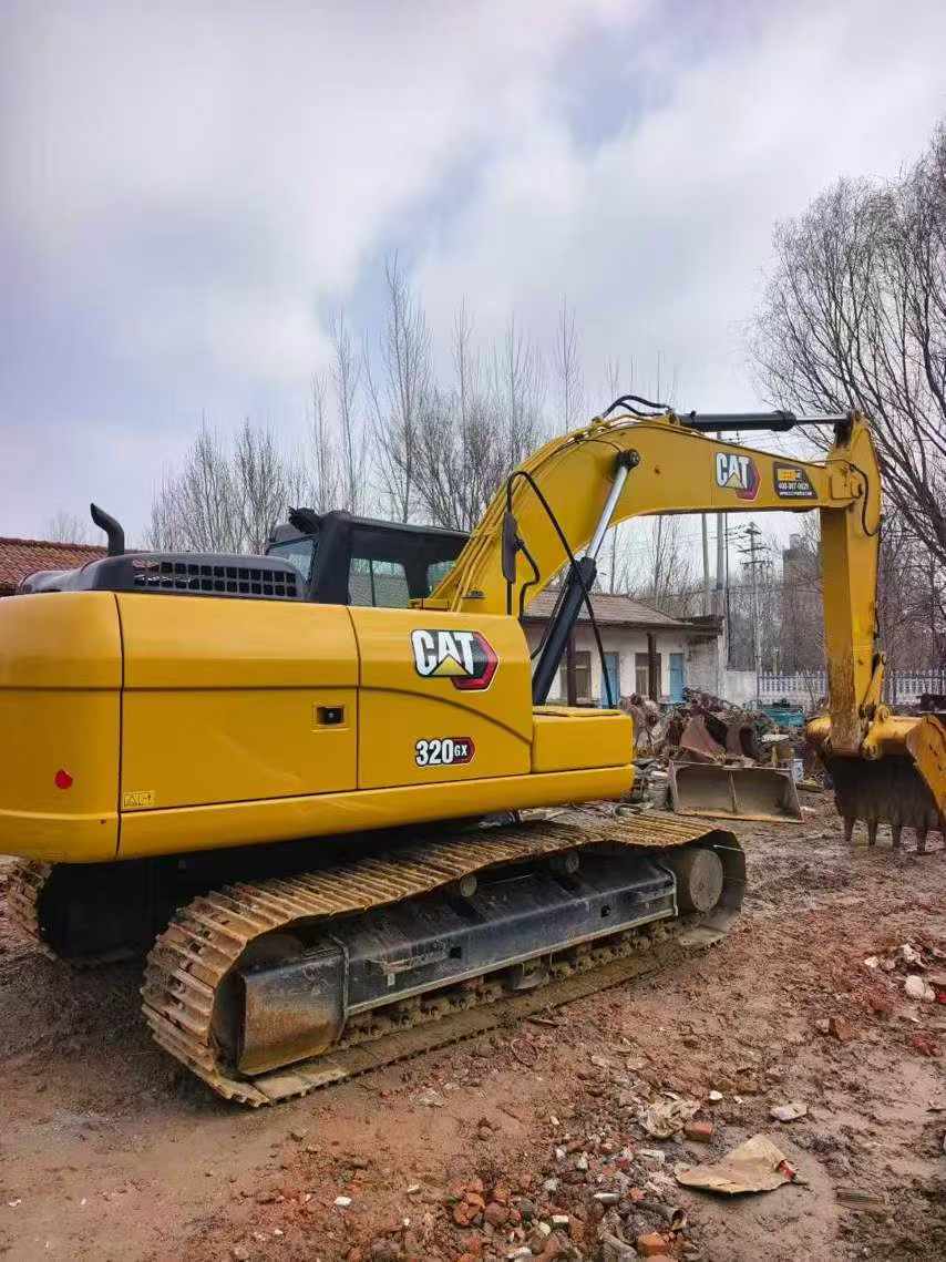 Buy Caterpillar 320A Used Excavator / 4