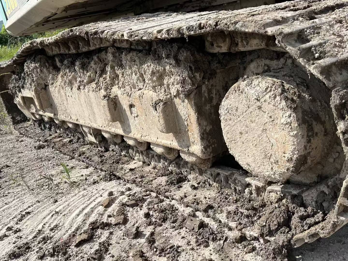 Buy Kobelco SK270D Used Excavator / 3