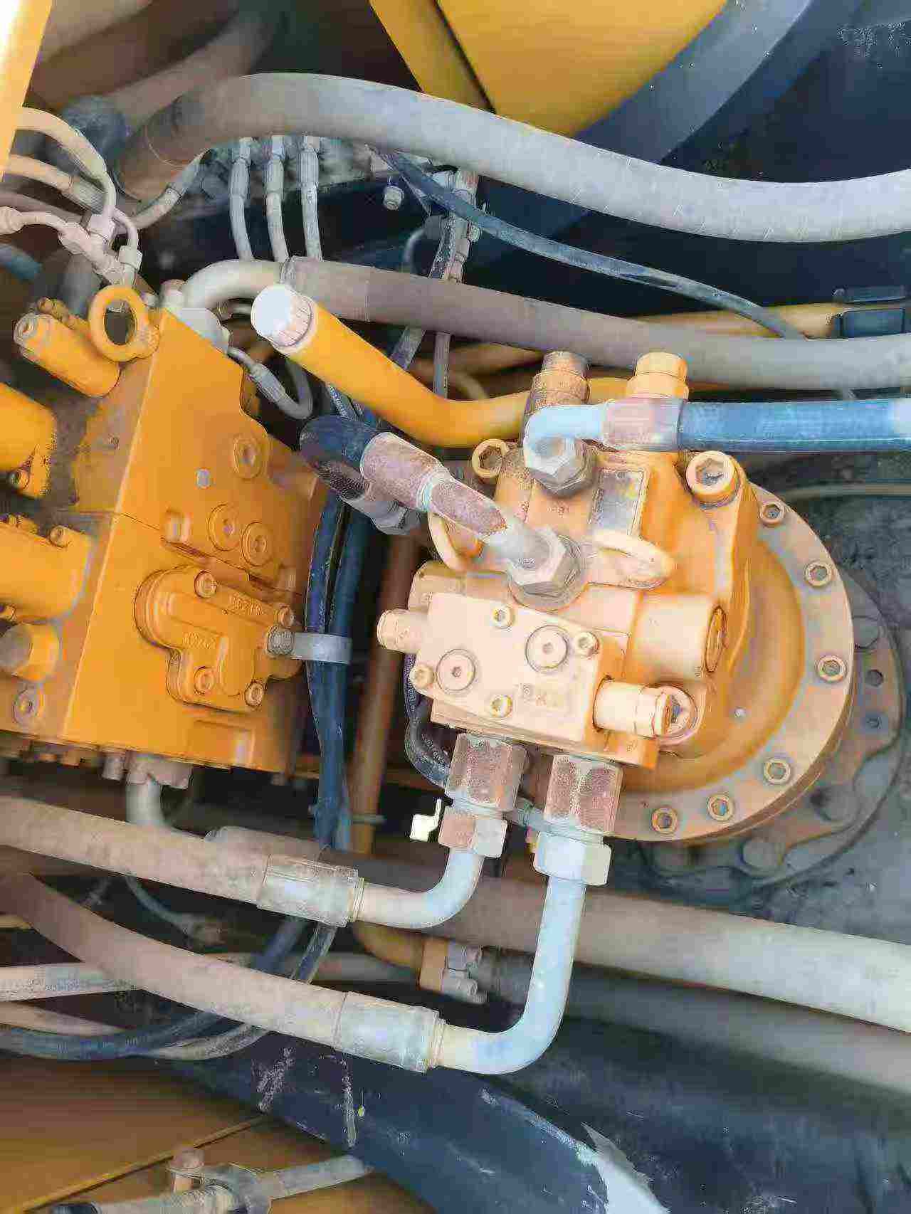 Buy Sany SY195C Used Excavator / 4