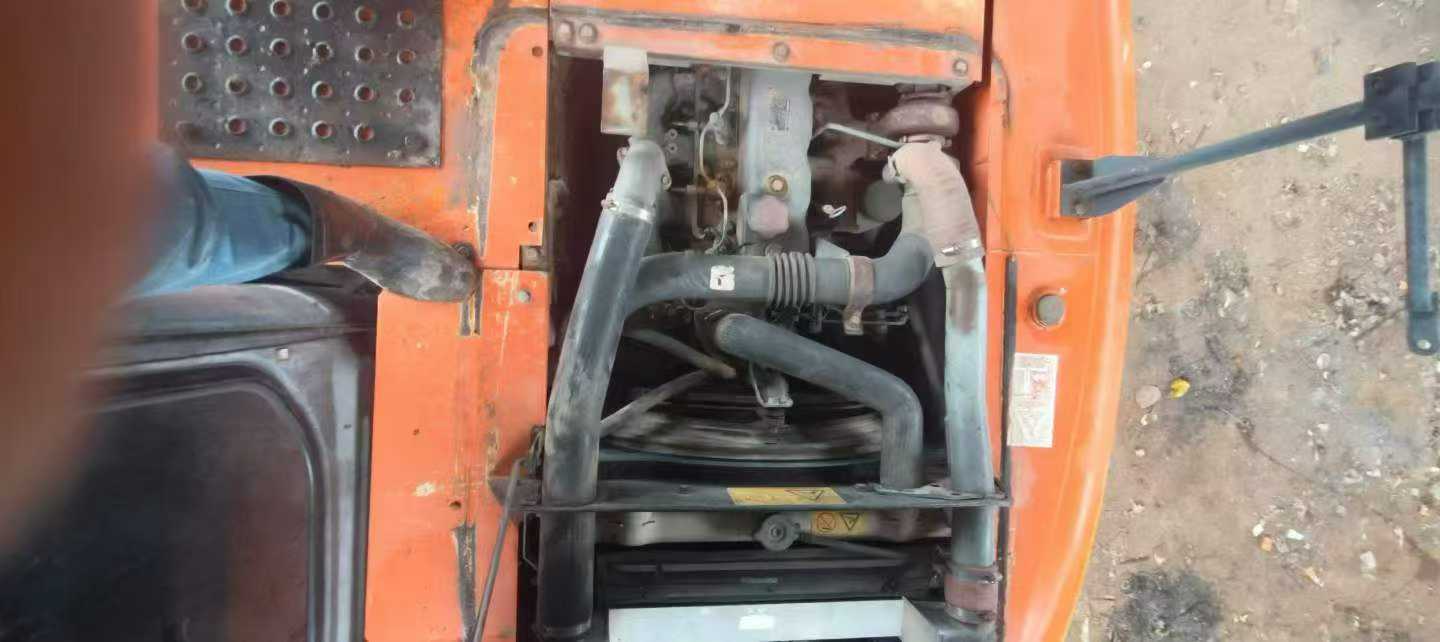 Buy Hitachi EX130 Used Excavator / 2