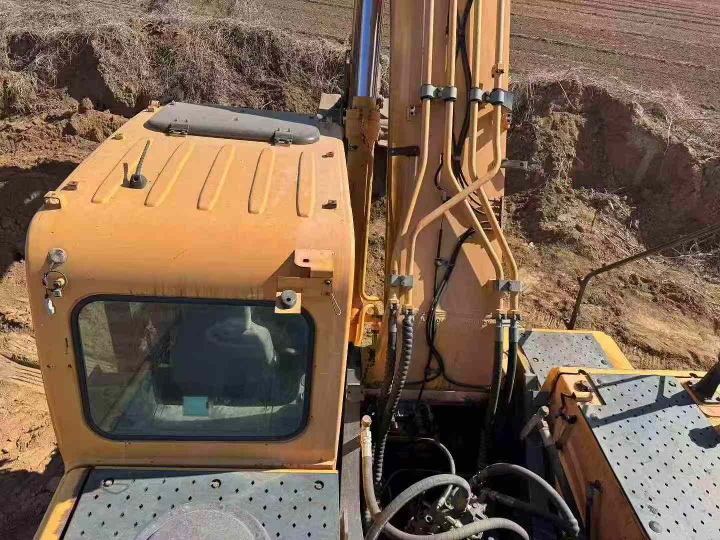 Buy Hyundai R305LVS Used Excavator / 5