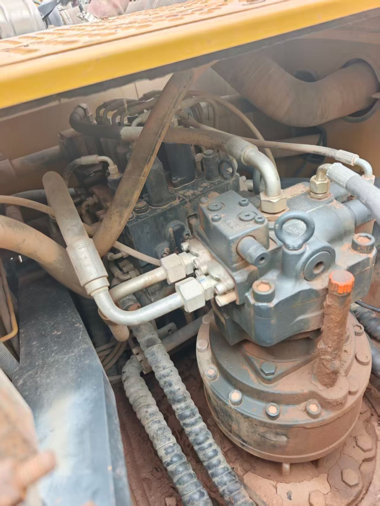 Buy XCMG XE270DK Used Excavator / 7