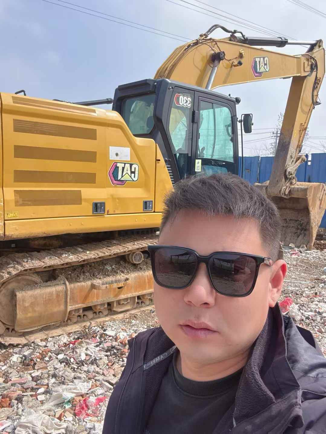 Buy Caterpillar 330B Used Excavator / 4