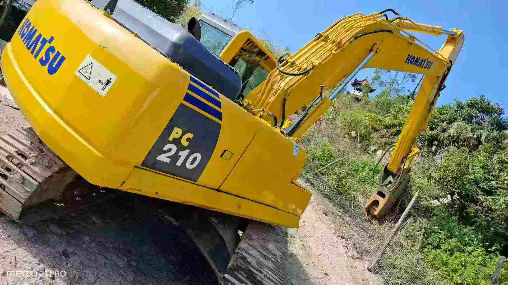 Buy Komatsu PC210-8 Used Excavator / 3