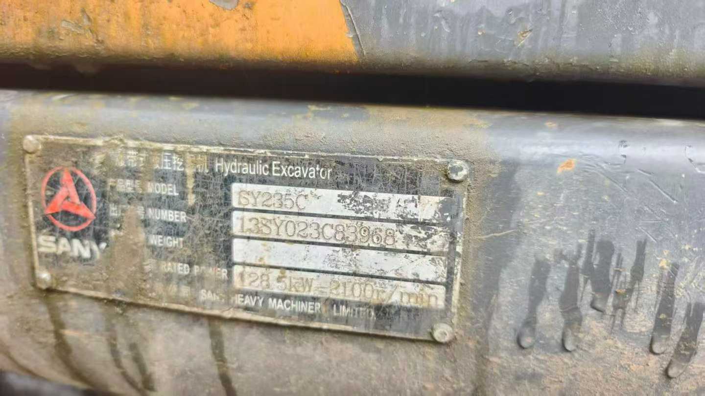 Buy Sany SY235C Used Excavator / 4