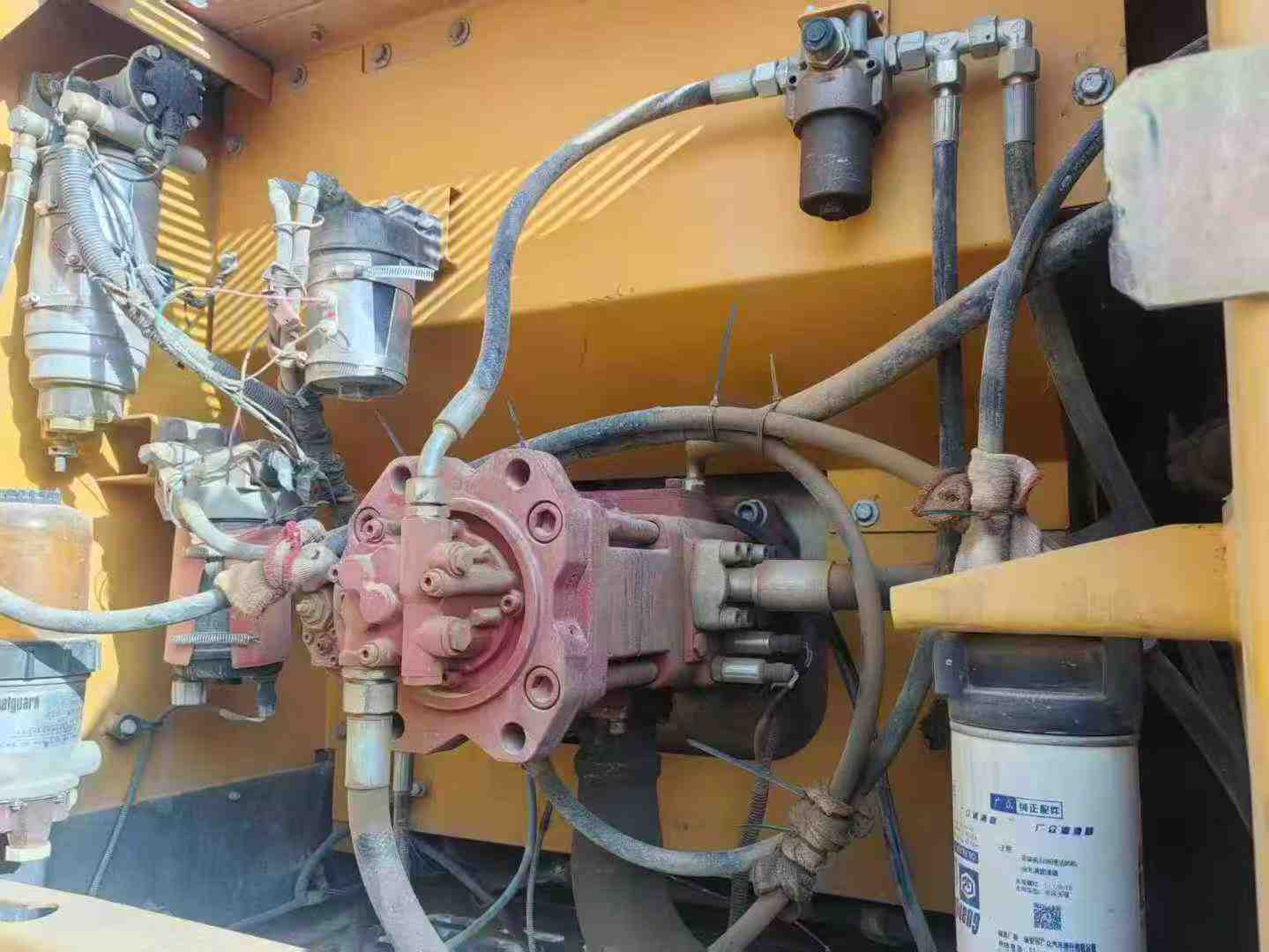 Buy XCMG XE305D Used Excavator / 6